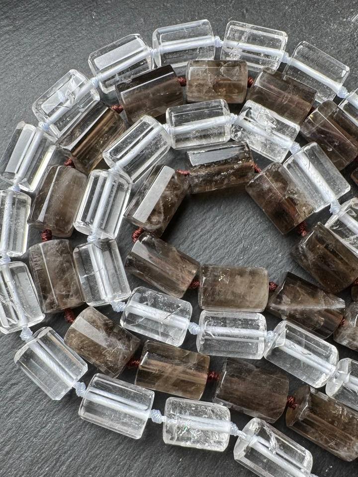 картинка Кварц Прозрачный и Дымчатый Призмы в гранях 16  мм от магазина Одежда+