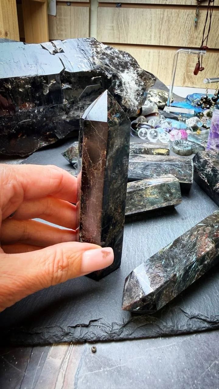 картинка Нуумит Кристалл столбик Весовой от магазина Одежда+